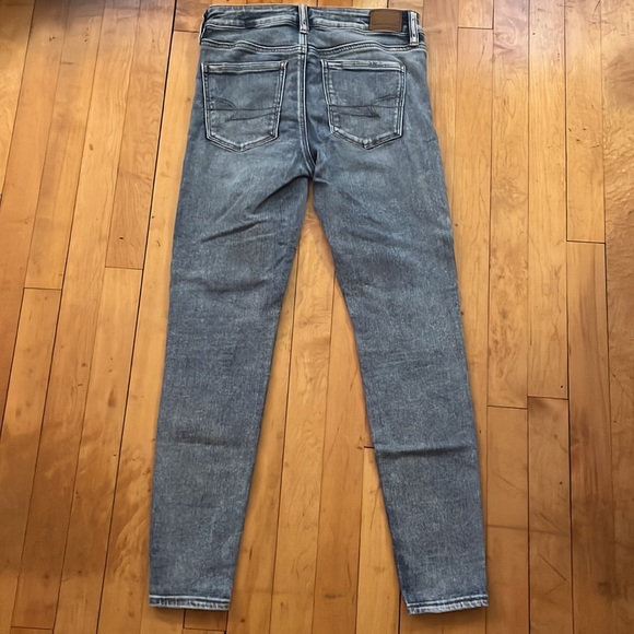 EUC American Eagle Jeggings Size 4 short - Picture 2 of 5
